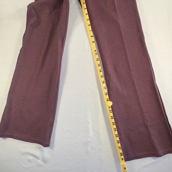 Betabrand Classic Dress Pant Yoga Pant Bootcut Size Medium Heather Burgundy Chic - Picture 5 of 9